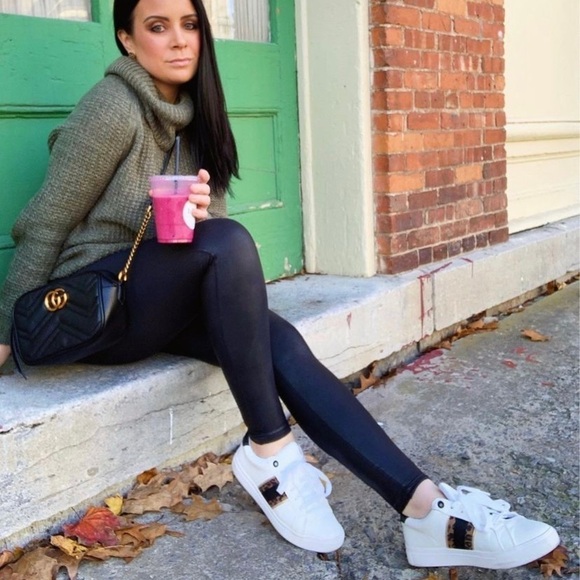 A New Day Green Cowl Neck Tunic Length Sweater Medium Blogger Favorite - Picture 6 of 10